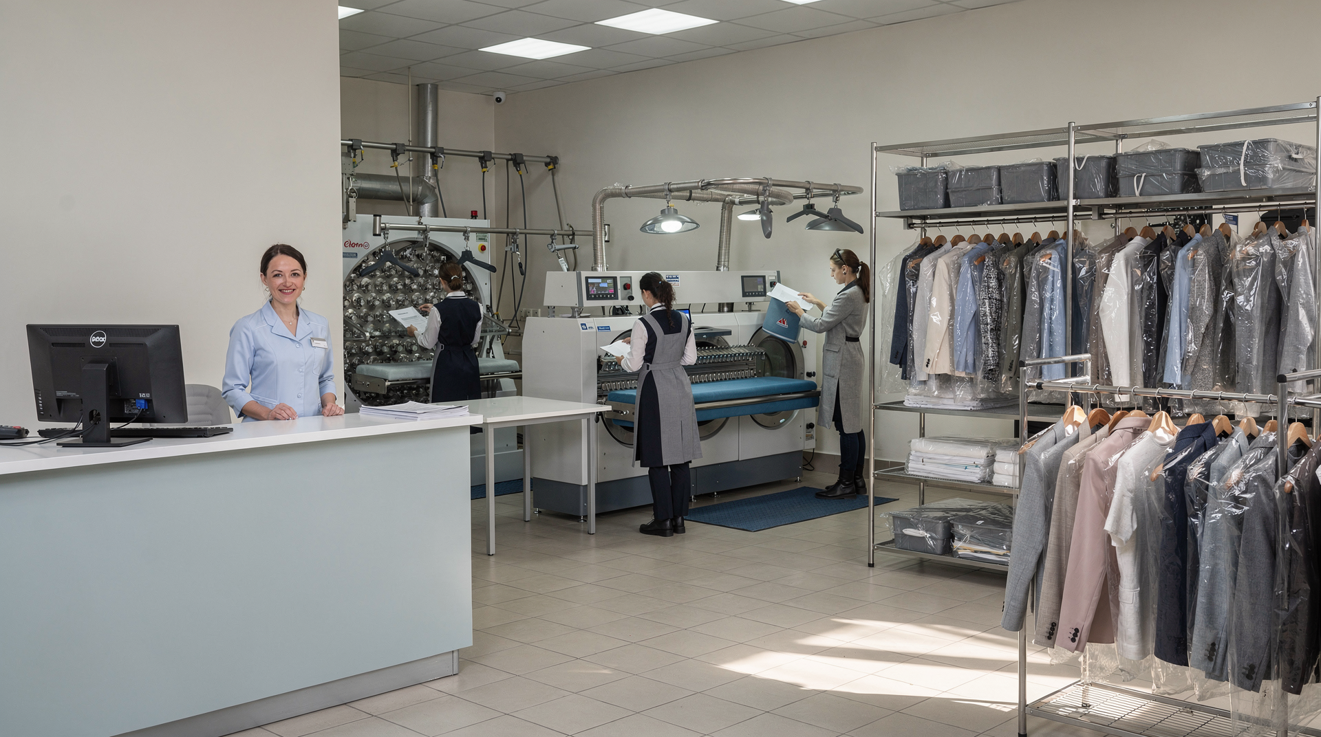 Зонирование помещения химчистки: приёмка, производство, склад, выдача